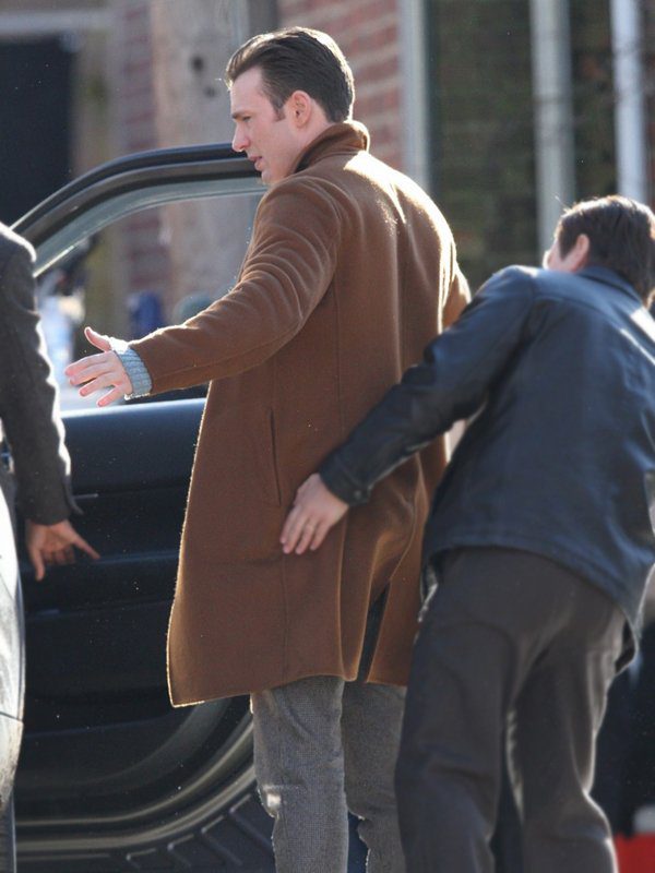 Ransom Drysdale Knives Out Brown Coat